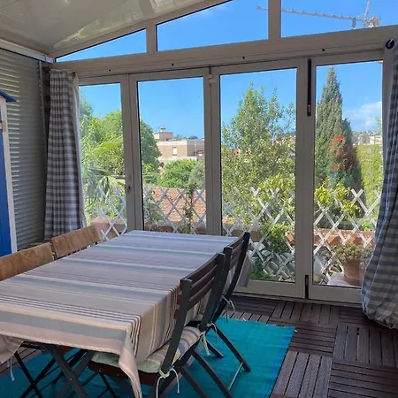 3 Pieces Avec Terrasse : Le Mont Boron - Riquier